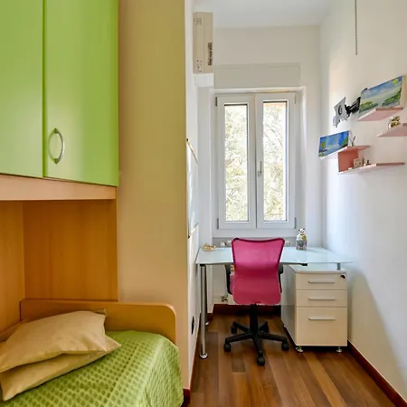 Apartamento App 2rooms Letto Matrimoniale, Letto Singolo, Divanoletto Matrimoniale La Casa Di Hellen A Tra Milanocomofieramxpmonza